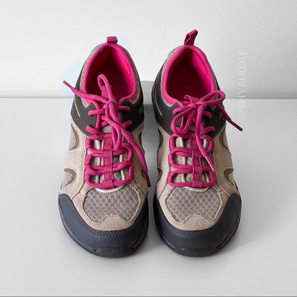 Lands End Trail Hiking Shoes, Wide, Black - Picture 11 of 12